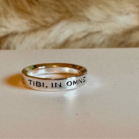 Marc Jacobs Silver Latin Rings - Picture 4 of 7